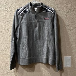 Girls Vineyard Vines 1/4 zip sweatshirt XL